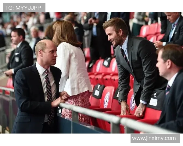 乔治与足球巨星们的精彩互动与背后故事揭秘